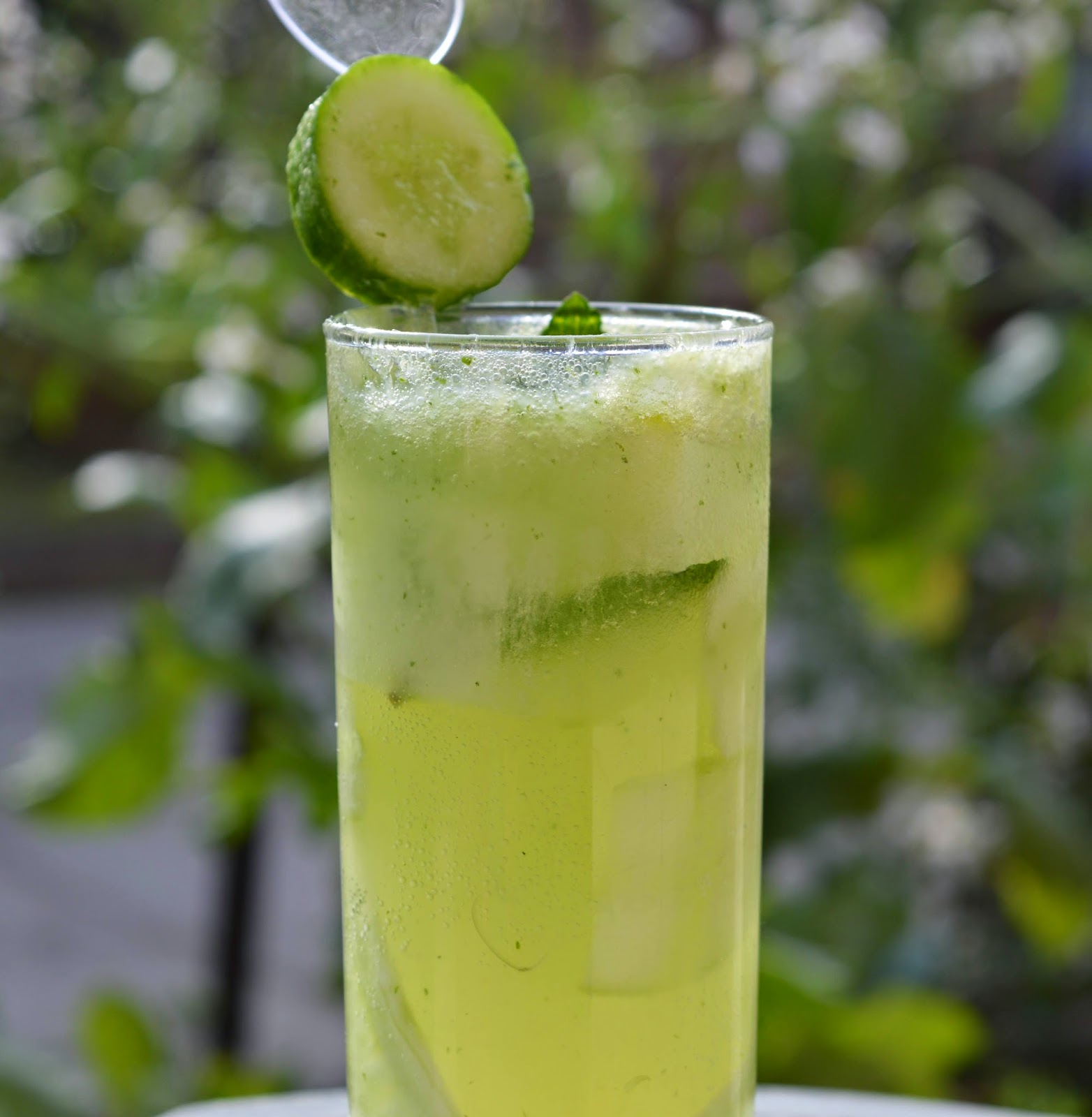 exoticneasy cooking Cucumber Lemonade