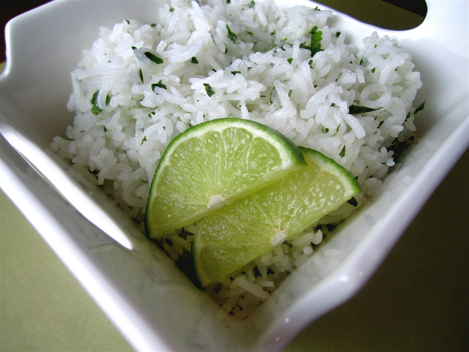 Stephanie Cooks Chipotle's Cilantro Lime Rice