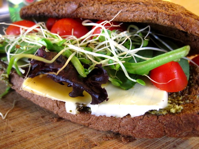 Christyna in the Kitchen: The BEST vegetarian sandwich...ever!