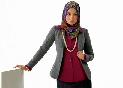 Memilih Busana yang Cocok untuk Wawancara Kerja bagi Hijabers Memilih Busana yang Cocok untuk Wawancara Kerja bagi Hijabers