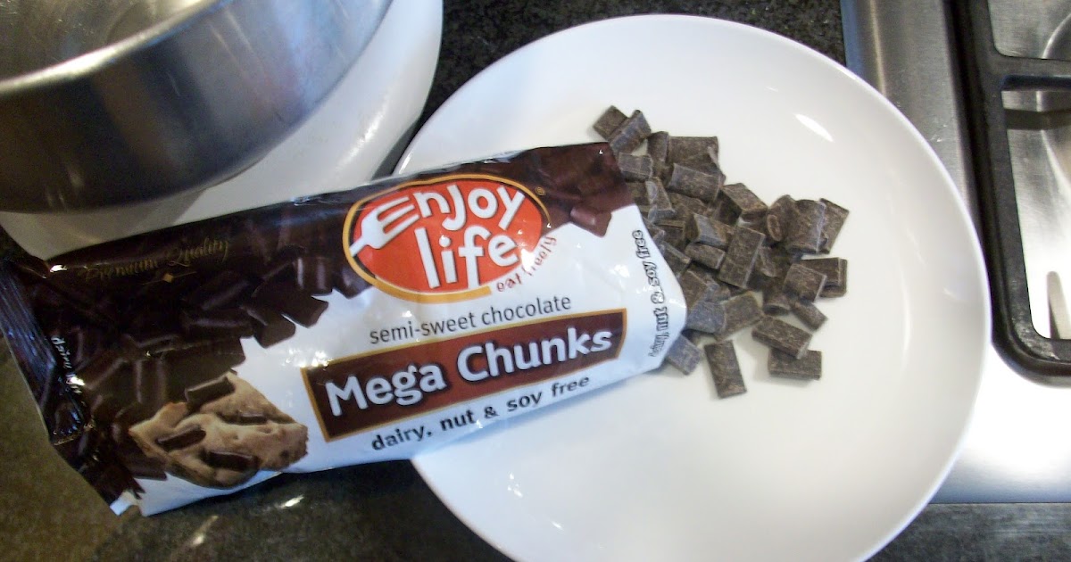 The NutFree Mom Blog NutFree Cookie Recipe "Big Bakery" Chocolate Chip