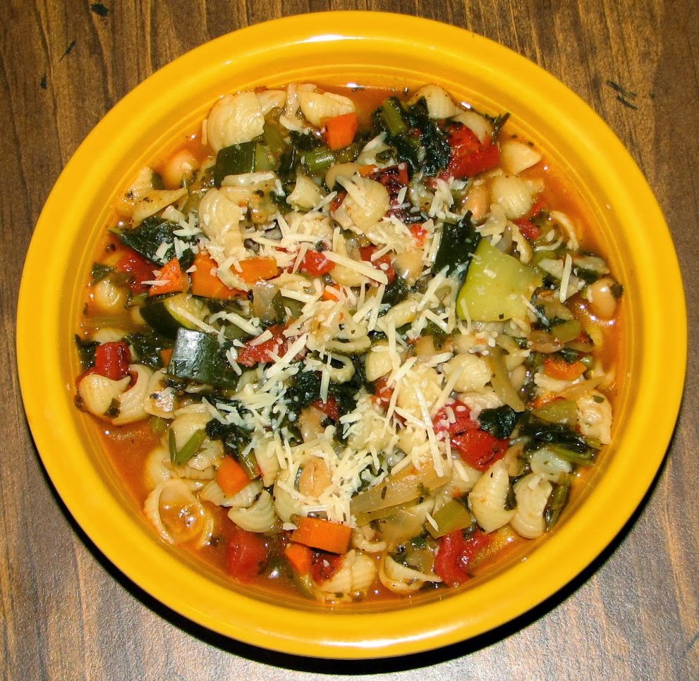Shel's Kitchen: Slow Cooker Vegetarian Minestrone
