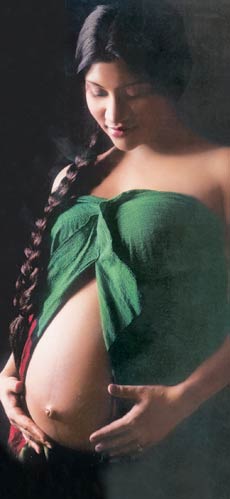 bollywood hot actress konkana sen pregnant baby bumb ok magazine cover april 2011
