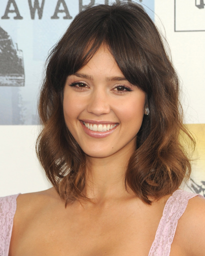 Jessica Alba Medium Hairstyles Jessica Alba Medium Hairstyles
