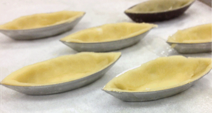 Unbaked Barquette Molds with Pate Sucree Unbaked Barquette Molds with Pate Sucree