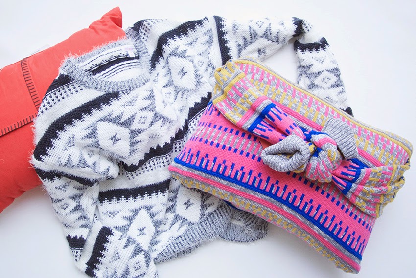 5 Minute DIY NoSew Sweater Pillow