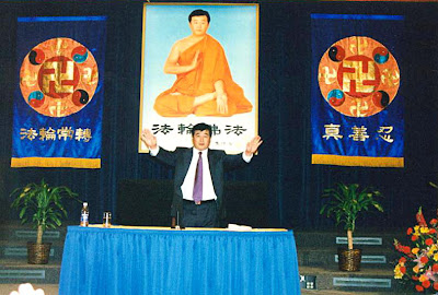 Falun Gong, Sebuah Praktek Kultivasi Sesat yang Membahayakan Tionghoa 1999-USA-ca-3_big