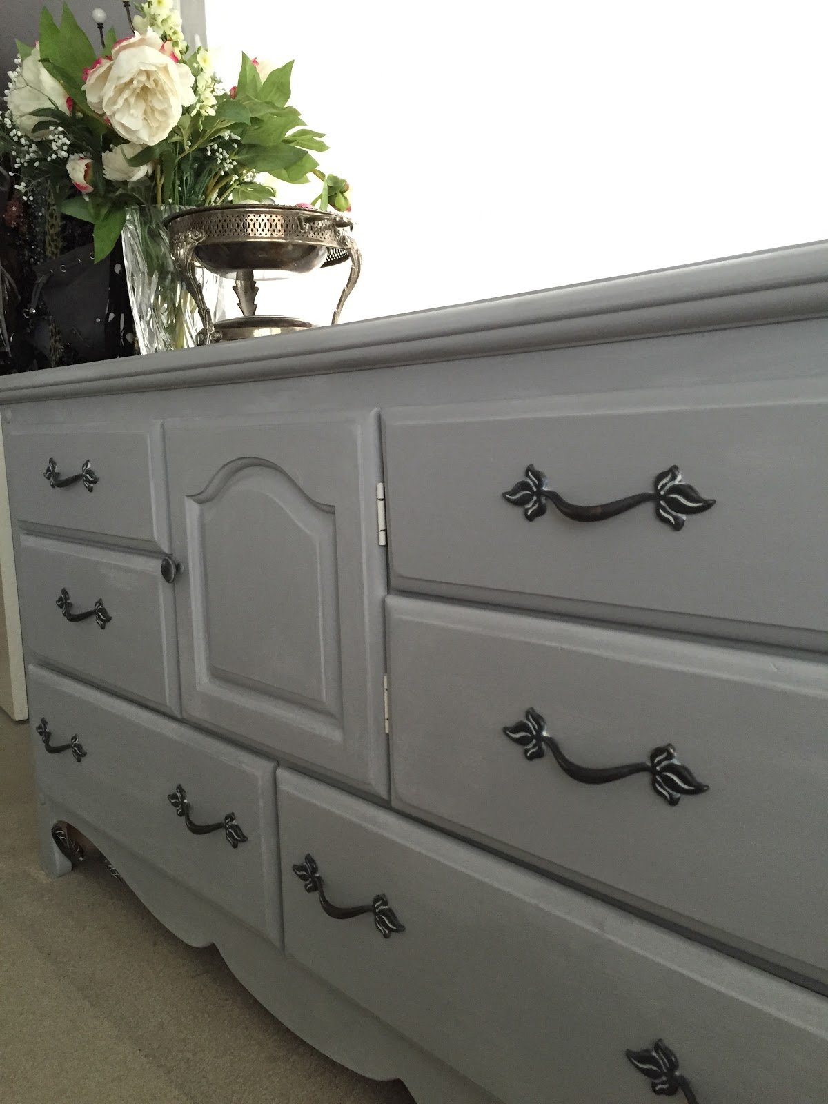 How To Chalk Paint A Dresser With Annie Sloan Paris Grey Karin S