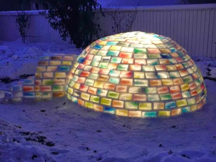 What This Couple Built In Their Snowy Backyard Made Me Insanely Jealous. Seriously…Wow. What This Couple Built In Their Snowy Backyard Made Me Insanely Jealous. Seriously…Wow.