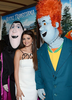 Imagenes De Famosos Tv Fotos De Selena Gomez Estreno