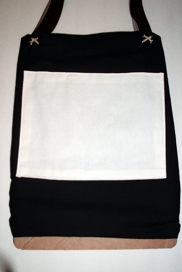 ArtbyMSR How to paint a tote