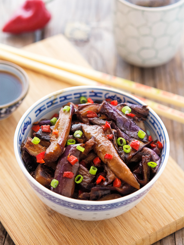 The Iron You: 15-Minute Chinese Eggplant with Spicy Garlic Sauce