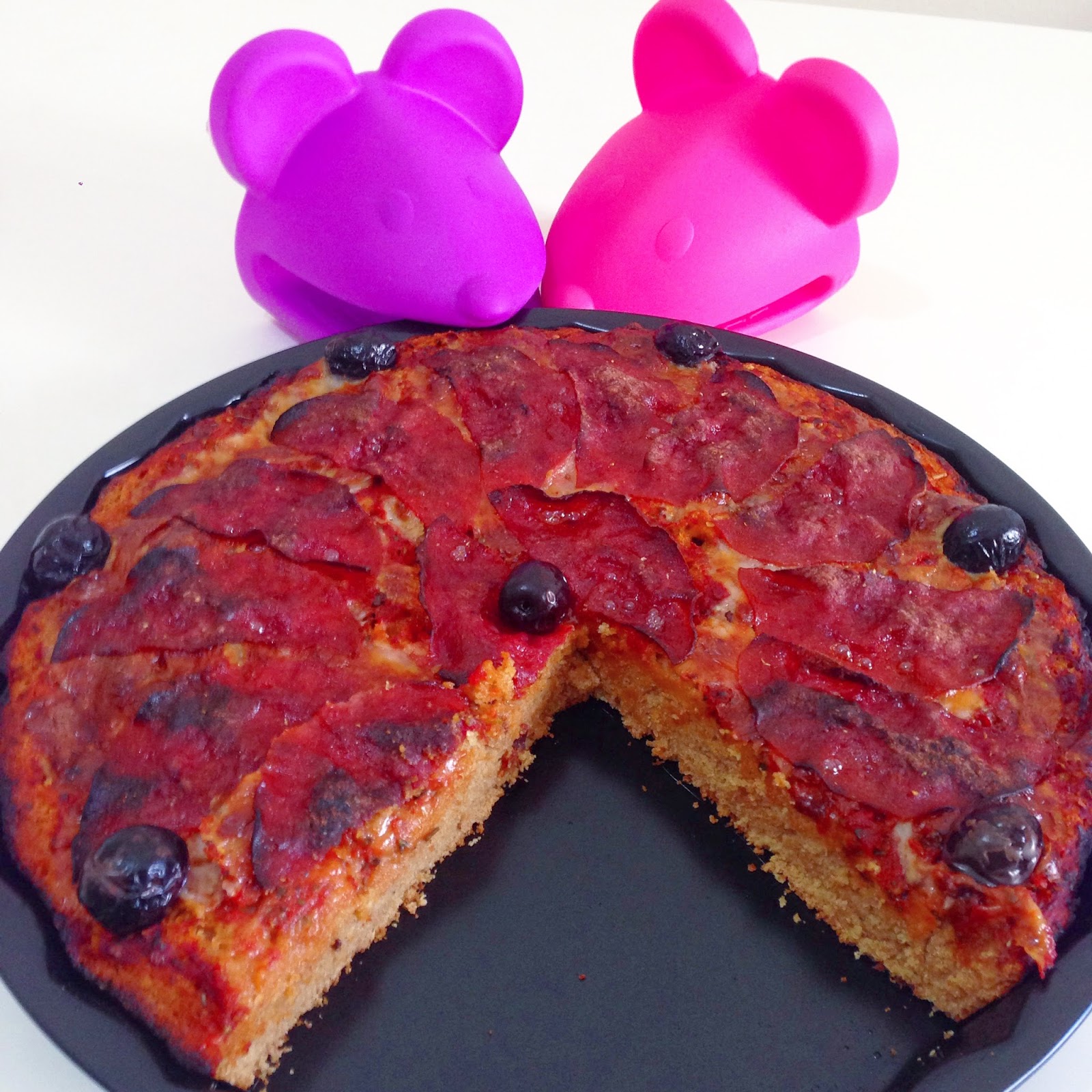 Özen'in mutfağından Özen'li tarifler :): Yulaf kepekli pizza (Dukan