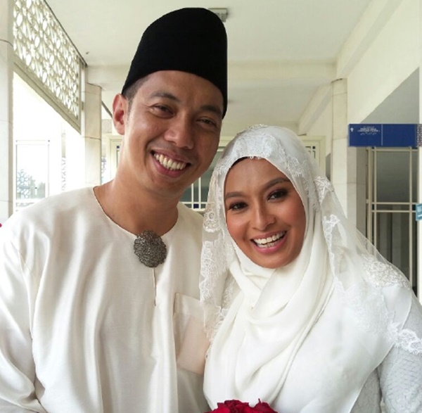 TAHNIAH! Nabila Huda Sah Bergelar Isteri Mohd Izwan TAHNIAH! Nabila Huda Sah Bergelar Isteri Mohd Izwan