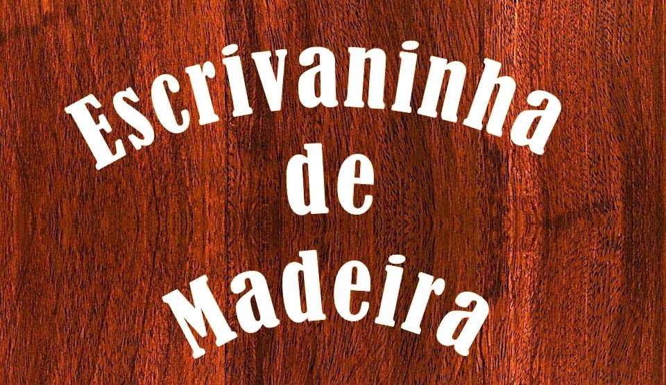 Escrivaninha de Madeira