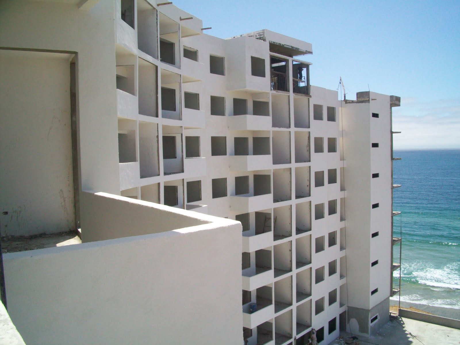 TIJUANA REAL ESTATE BAJA MX **VILLASDEL MAR CONDOMINIO VERTICAL