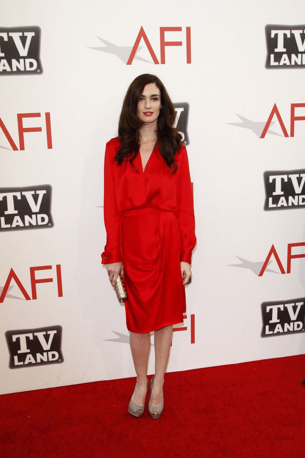 http://4.bp.blogspot.com/--B_nRNM8YB4/TfoZLGmxEuI/AAAAAAAAK3E/4-LrnAUd8ls/s1600/Paz+Vega+arrives+for+AFI+taping+honoring+Morgan+Freeman+in+Culver+City%252C+California+%25283%2529.jpg