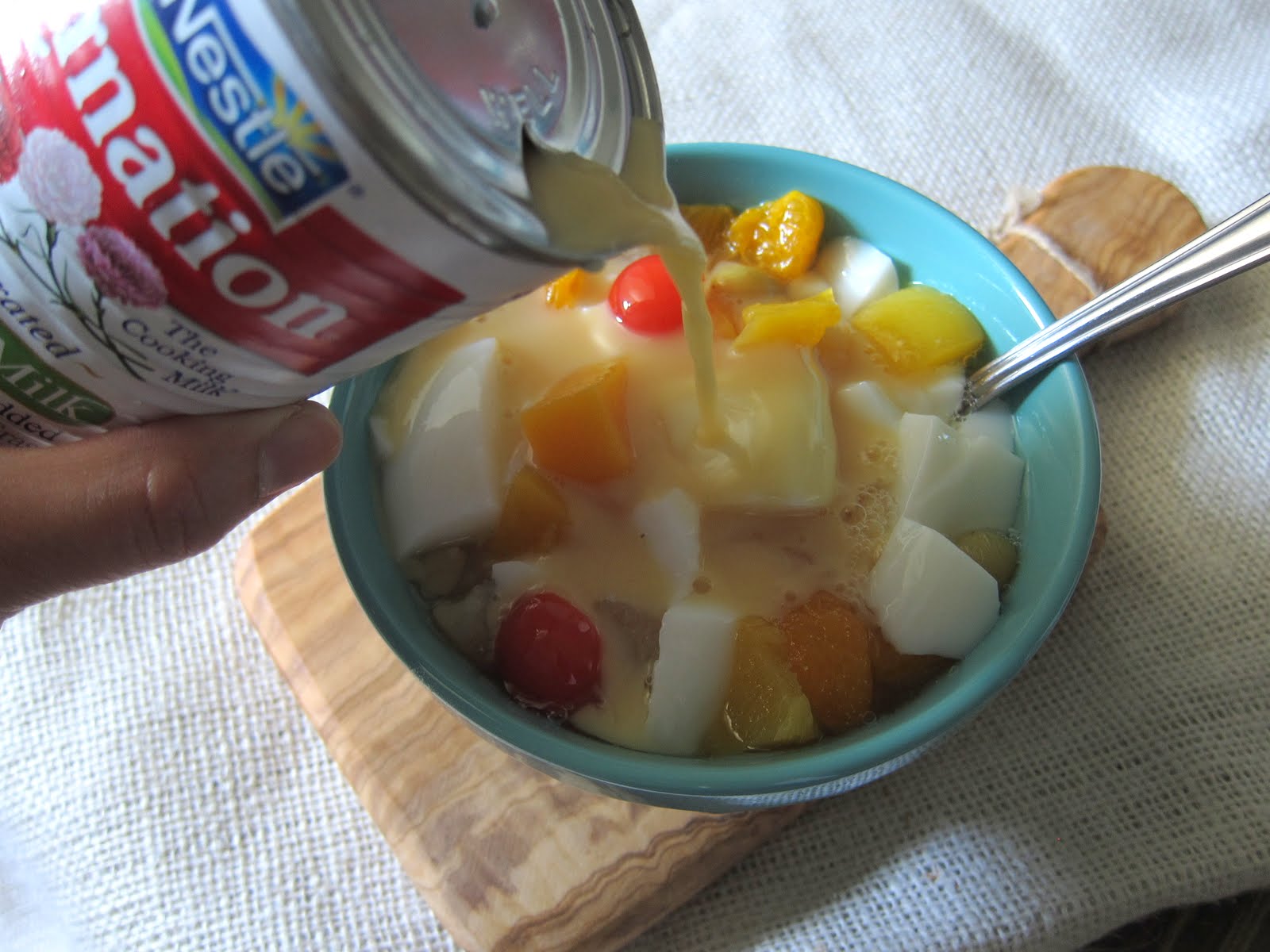 lime jello evaporated milk dessert