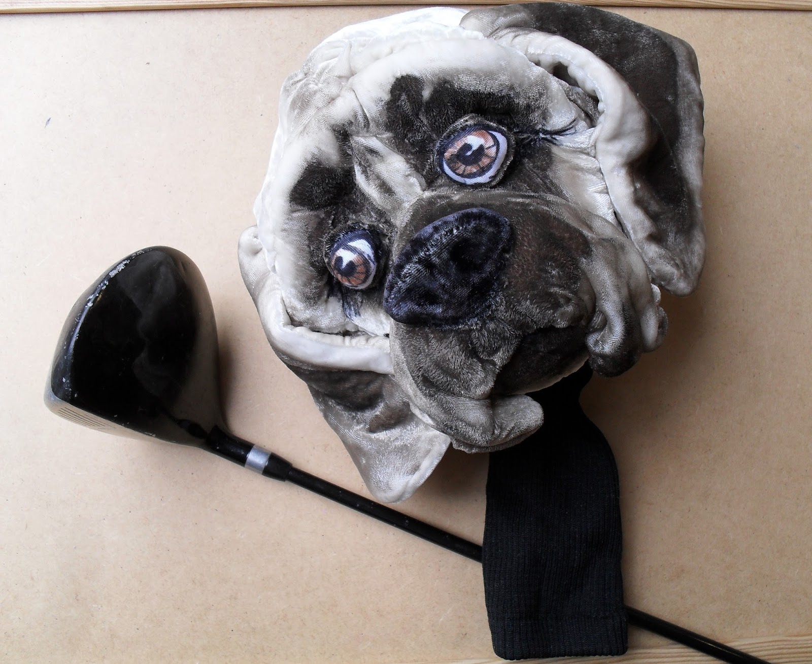 Custom Golf headcovers and puppets An American mastiff golf club cover