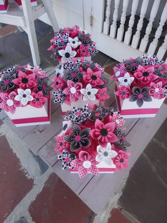 centro de mesa con flores de papel de seda tissue paper flowers centerpiece manualidades organizaci 243 n de eventos usando flores de papel para decorar centro de mesa con flores de papel de seda tissue paper flowers centerpiece manualidades organizaci 243 n de eventos usando flores de papel para decorar