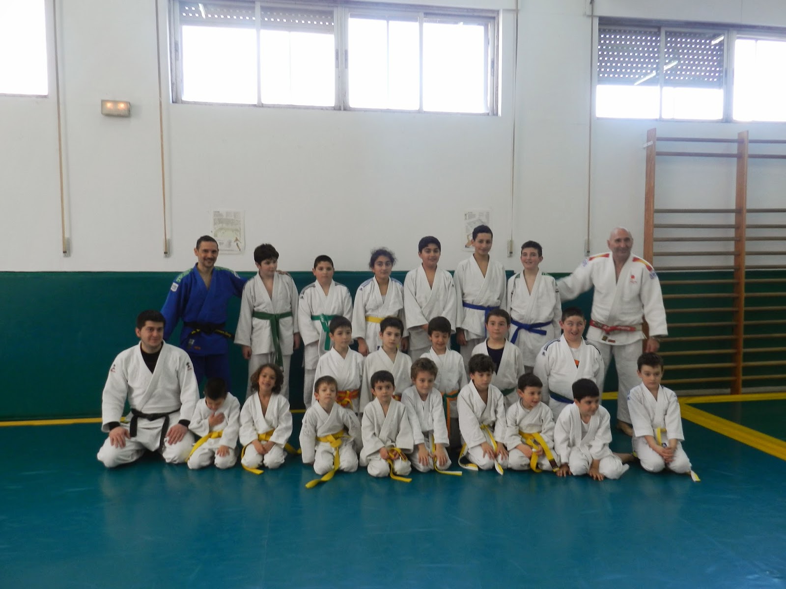 http://judotsukuri.wix.com/fotosjudotsukuri1#!entrenamiento-010315/c165x