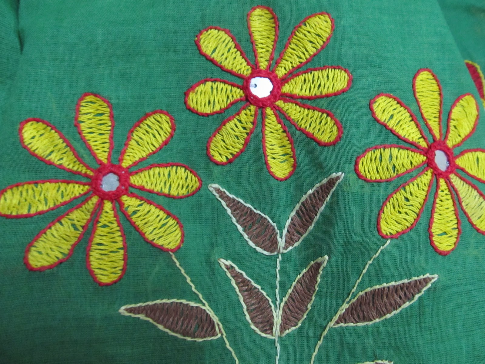 Aamader blog hand embroidered saree embroidered sari