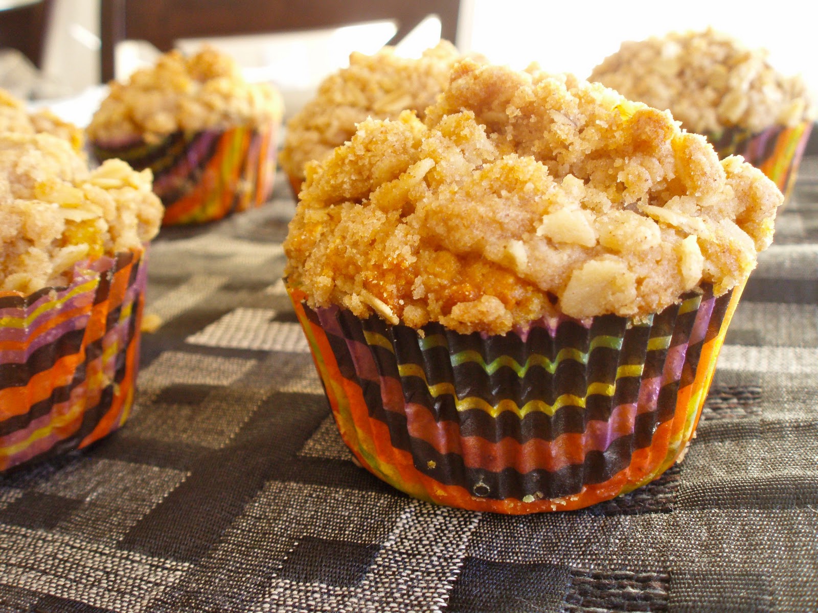 Naked Cupcakes: Pumpkin Oatmeal Muffins with Streusel Topping.
