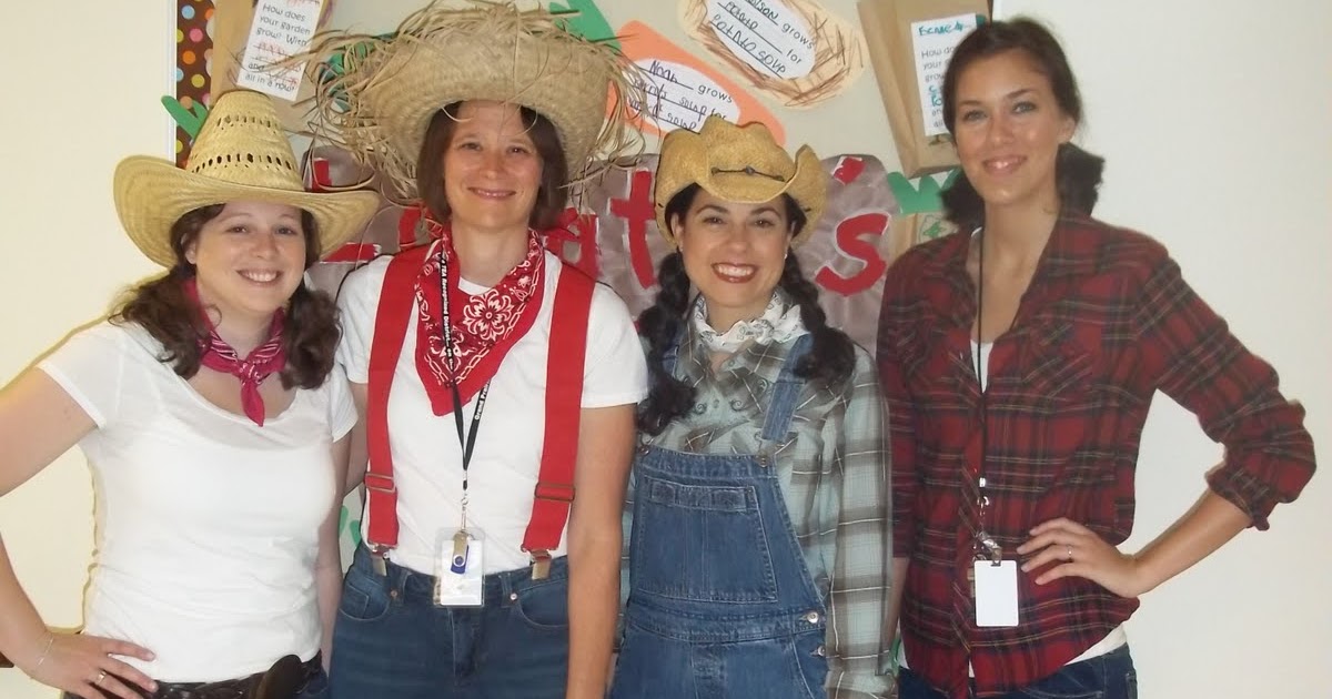 Mrs. Wood's Kindergarten Class Farmer Dress Up and Breakfast
