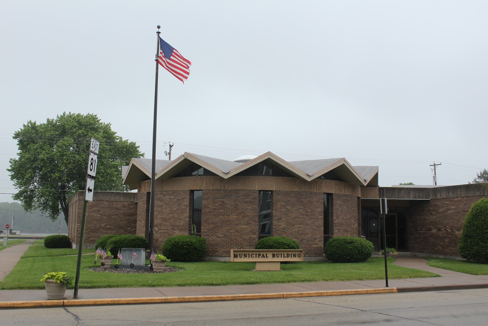Wisconsin Historical Markers Cassville VFW Post 7080 Veterans Memorial