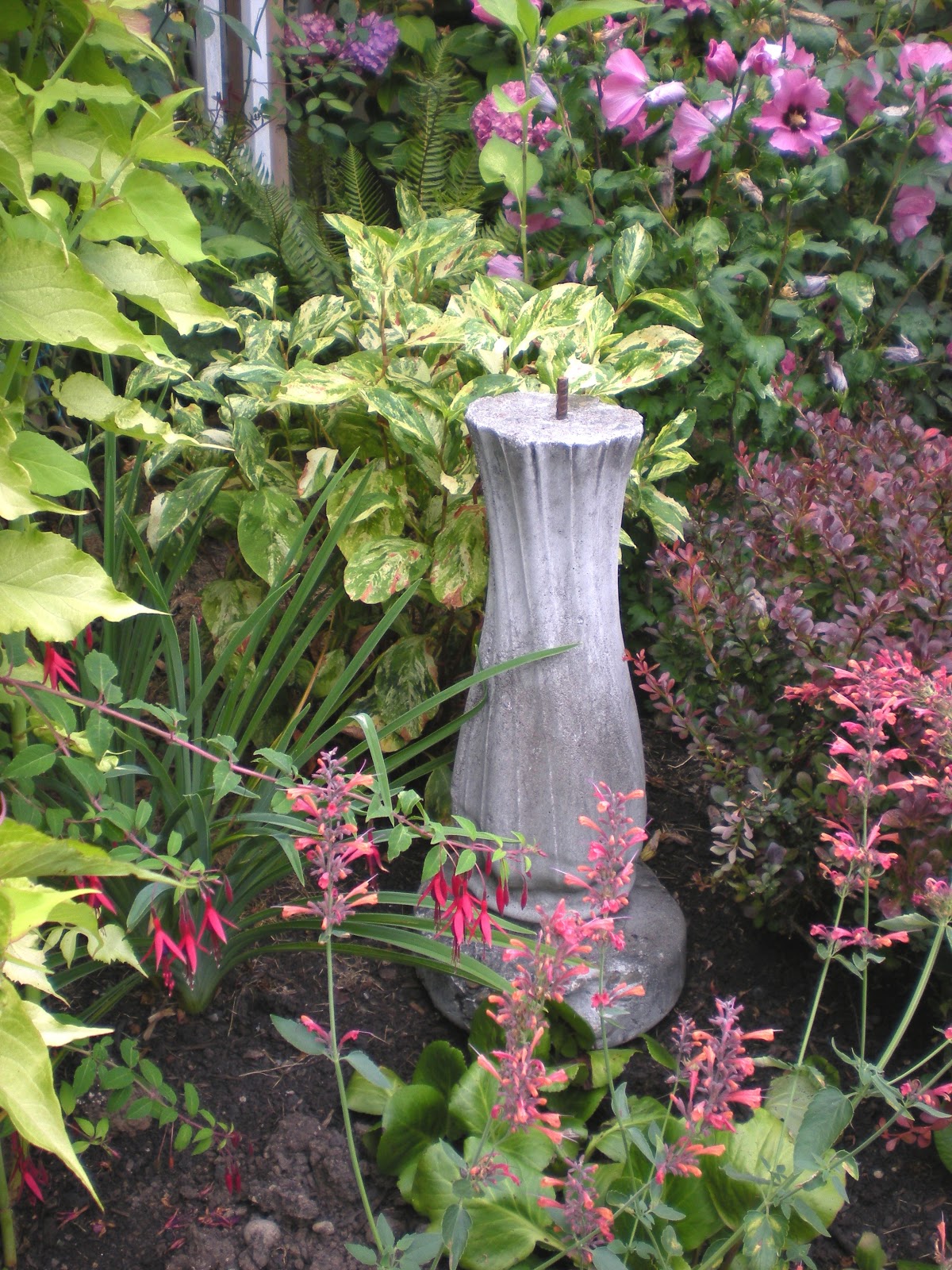Gardening With Grace: Vintage Garden Stuff
