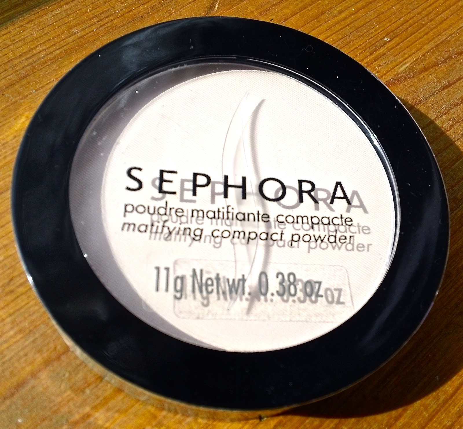 Fond de teint 3 Poudre matifiante compacte Sephora Le petit oiseau de la Nuit