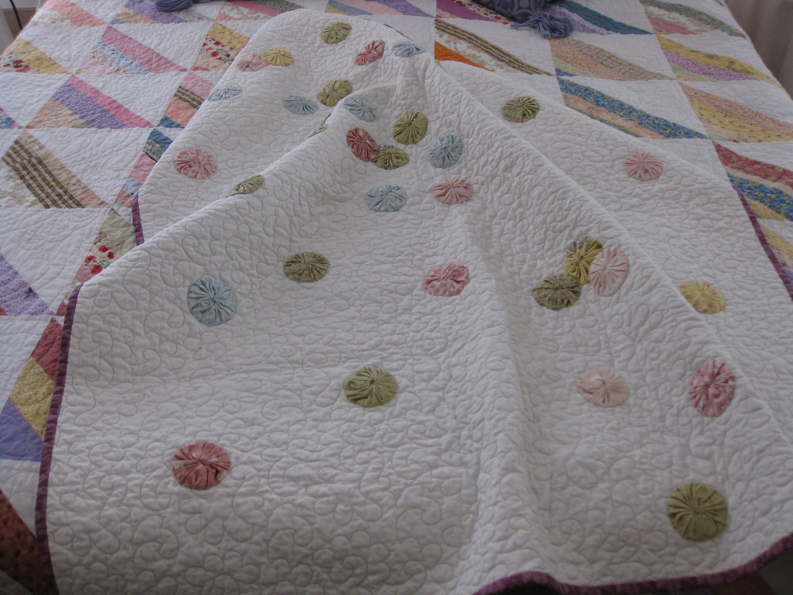 Millie's Quilting How to make a yoyo quilt