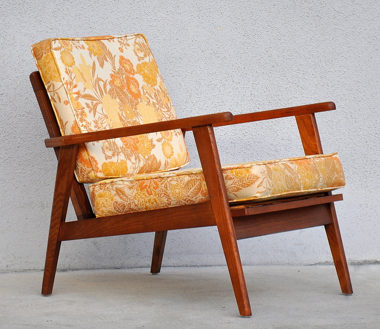 danish modern lounge chair easy chair