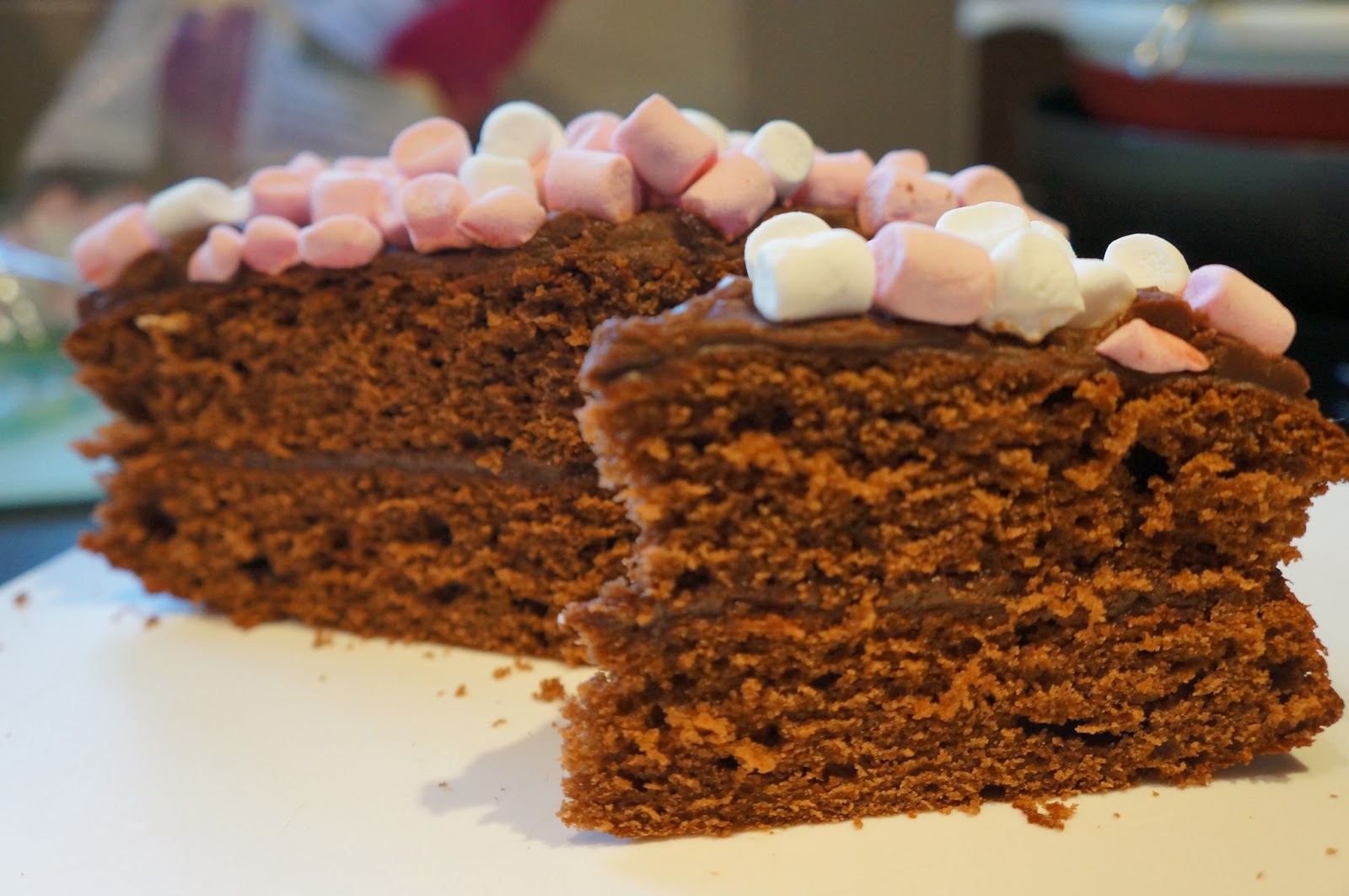 eatbakecake cake...milk chocolate icing (bero from the 80's)