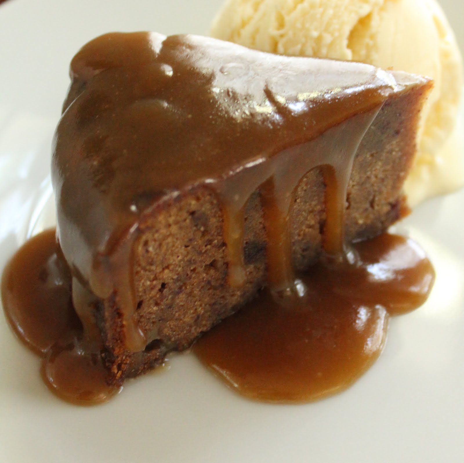 sticky toffee pudding Lucie Madeleine