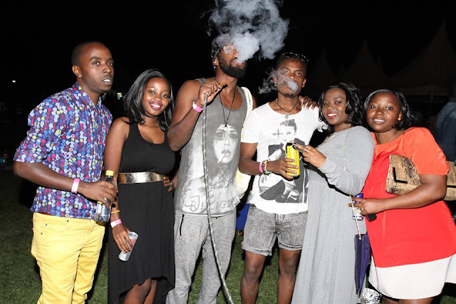 batman dating wonder woman