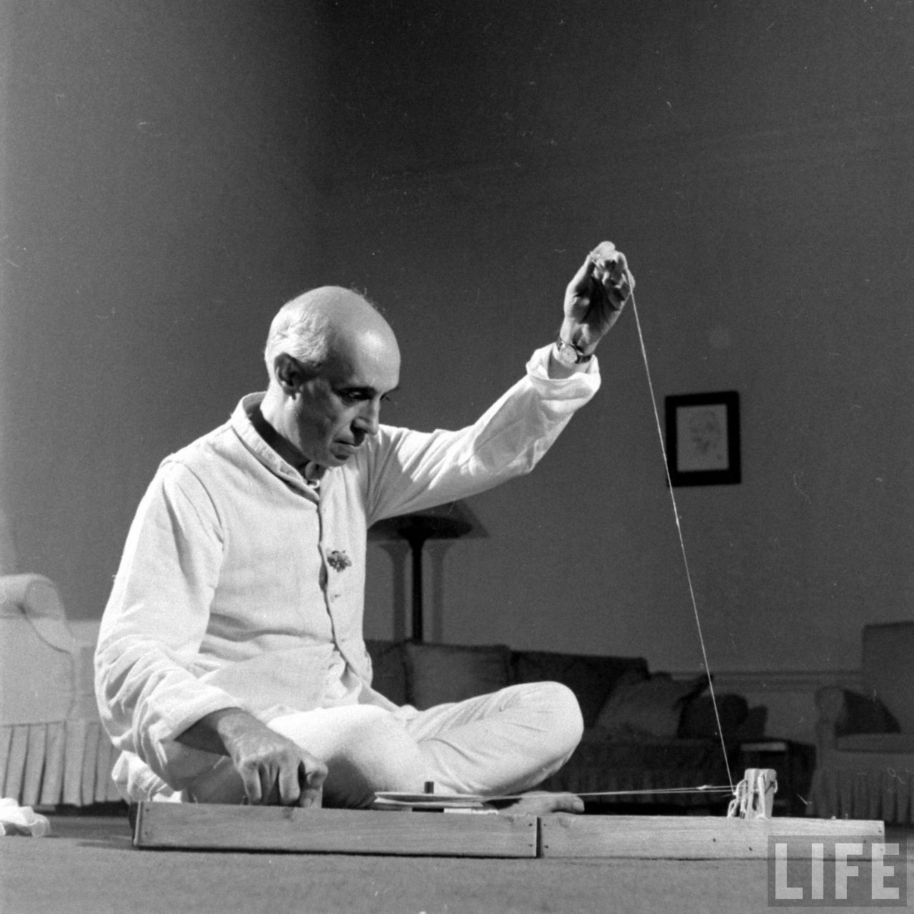 nehru information The importance of jawaharlal nehru in the context of indian history can be distilled to the following points: he imparted modern values and thought, stressed secularism, insisted upon the basic unity of india, and, in the face of ethnic and religious diversity, carried india into the modern age of scientific innovation and technological progress. nehru information The importance of jawaharlal nehru in the context of indian history can be distilled to the following points: he imparted modern values and thought, stressed secularism, insisted upon the basic unity of india, and, in the face of ethnic and religious diversity, carried india into the modern age of scientific innovation and technological progress.