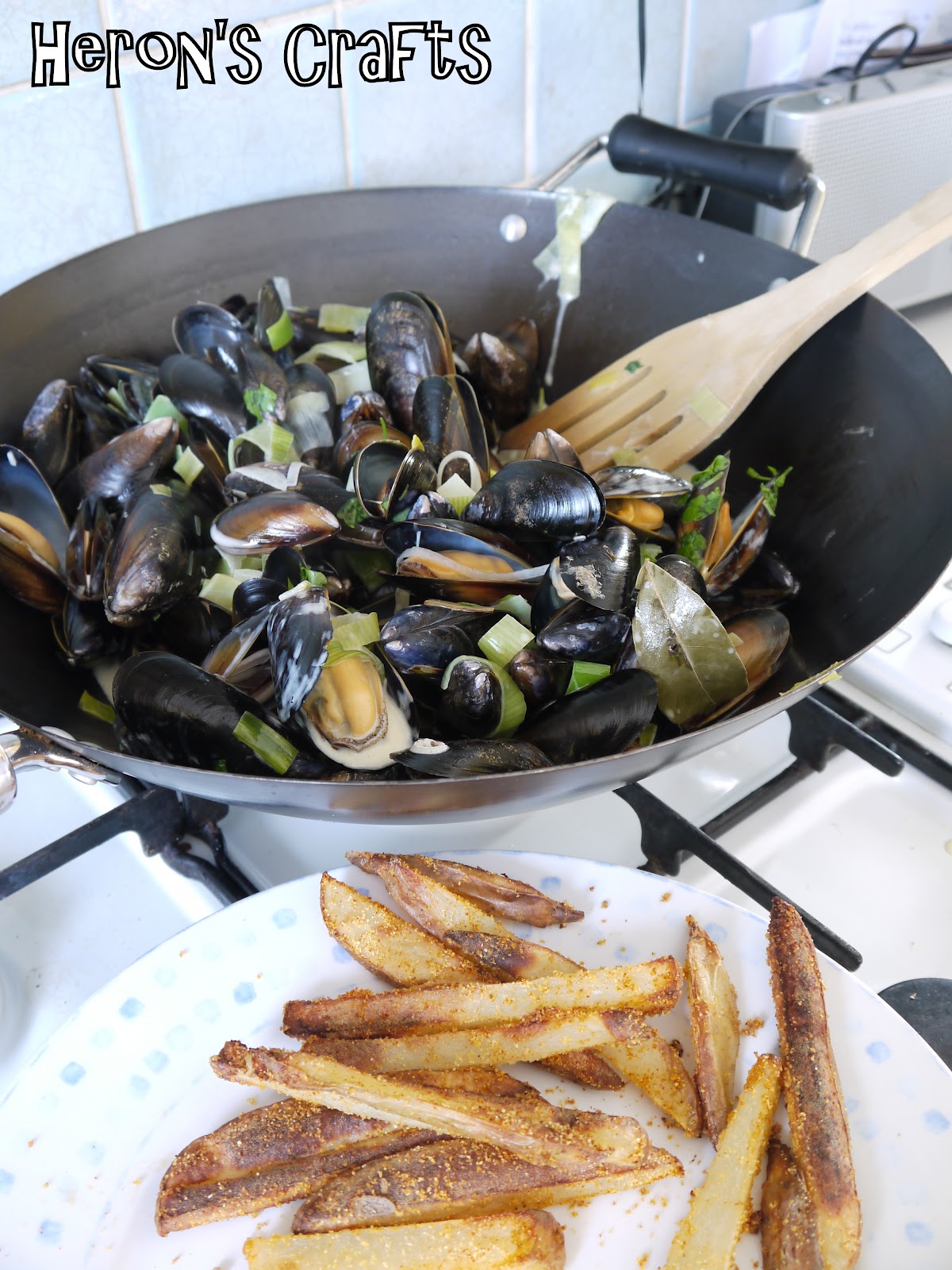 Heron's Crafts Moules Frites