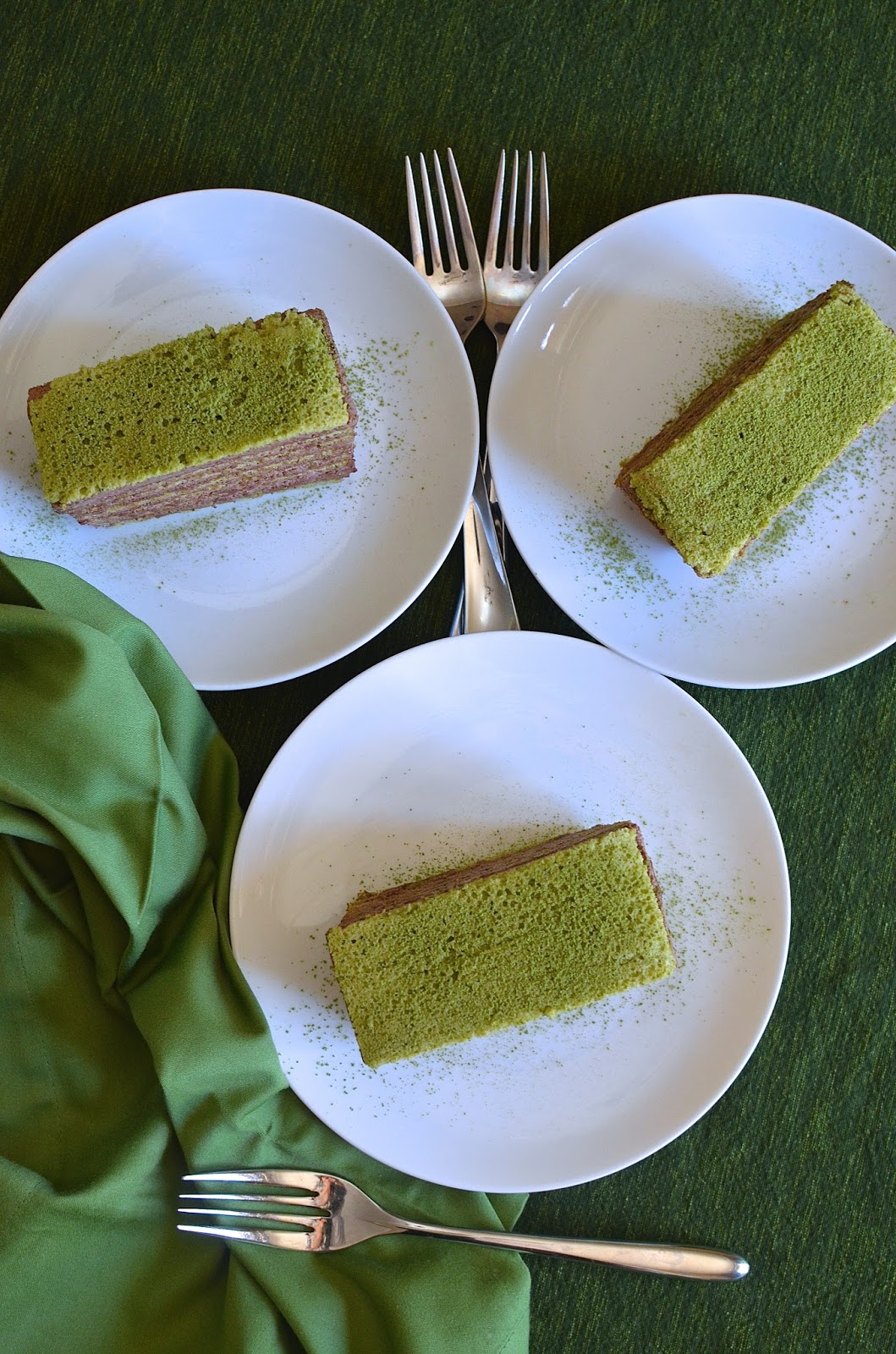 Playing with Flour Matchaalmond sponge (multi) layer cake