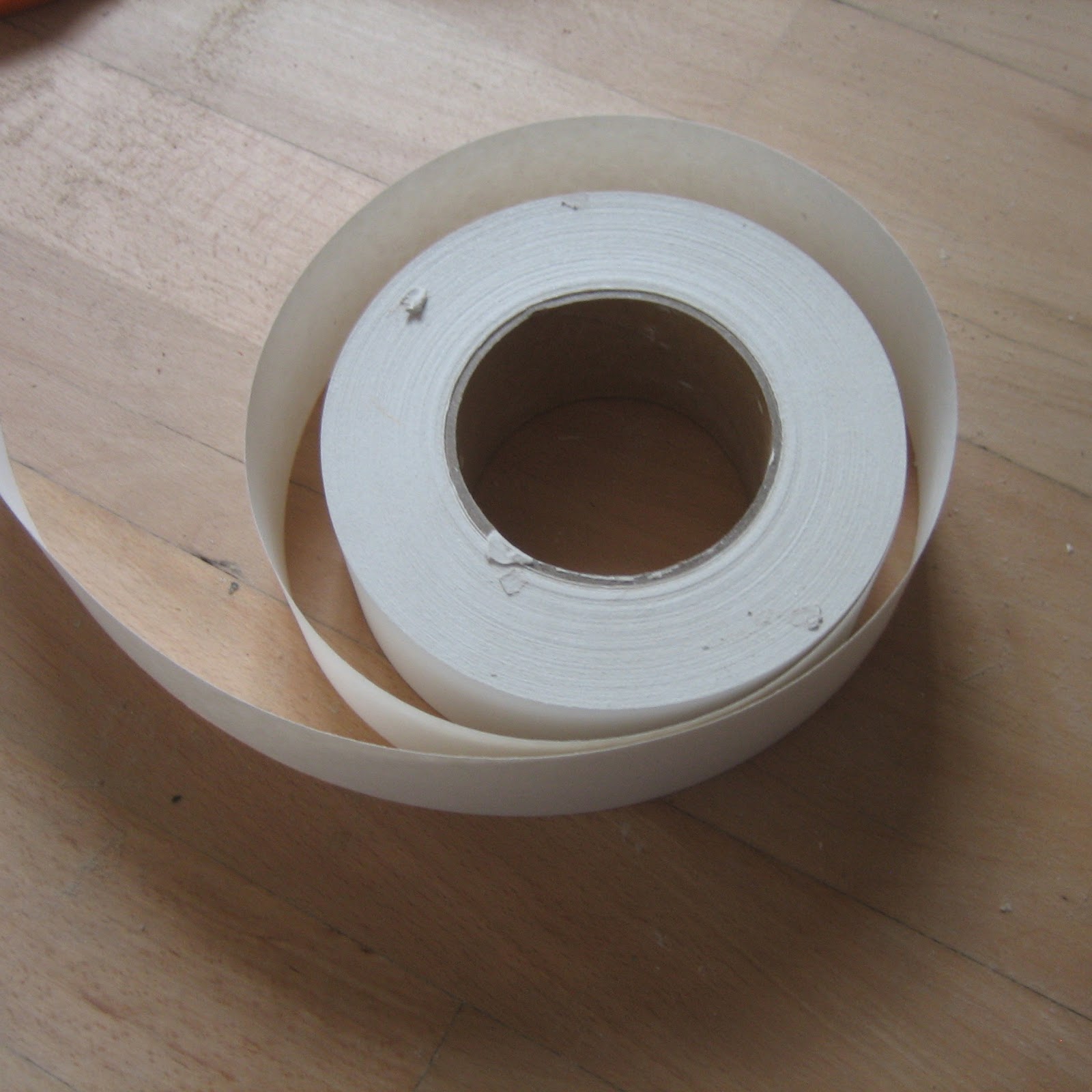 Our Handmade Home how to... Tape Plasterboard
