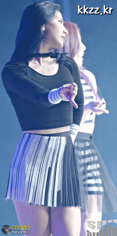 Honeycam%2B1905.gif