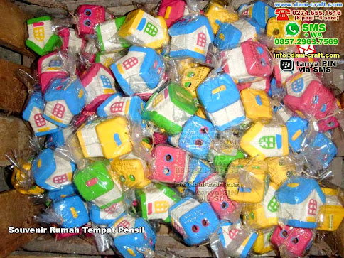 Souvenir Rumah Tempat Pensil Clay Semarang
