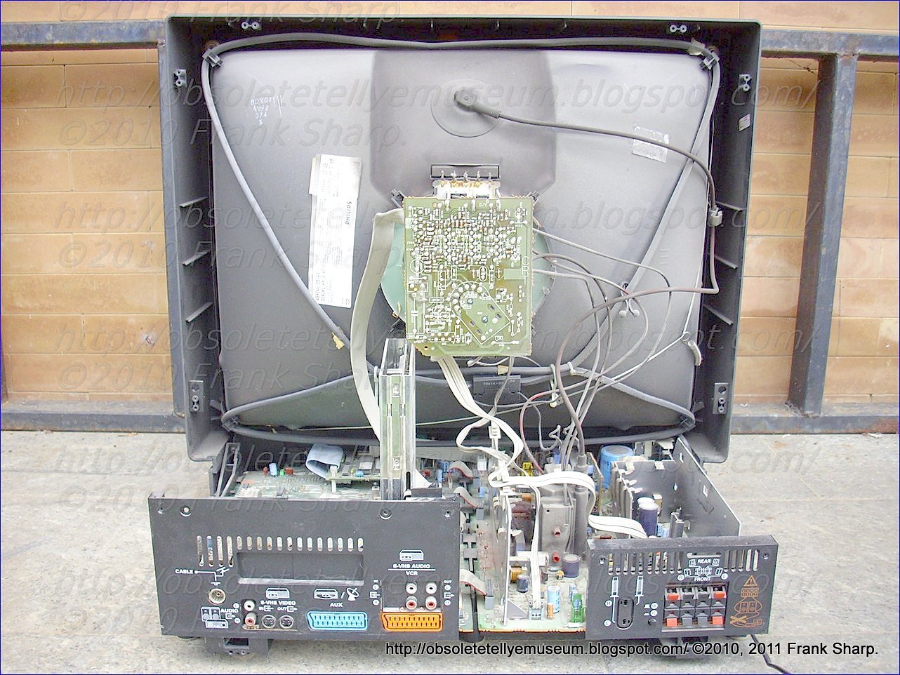 philips two in one music system