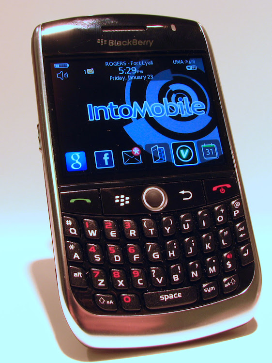 BlackBerry JAVELIN 8900