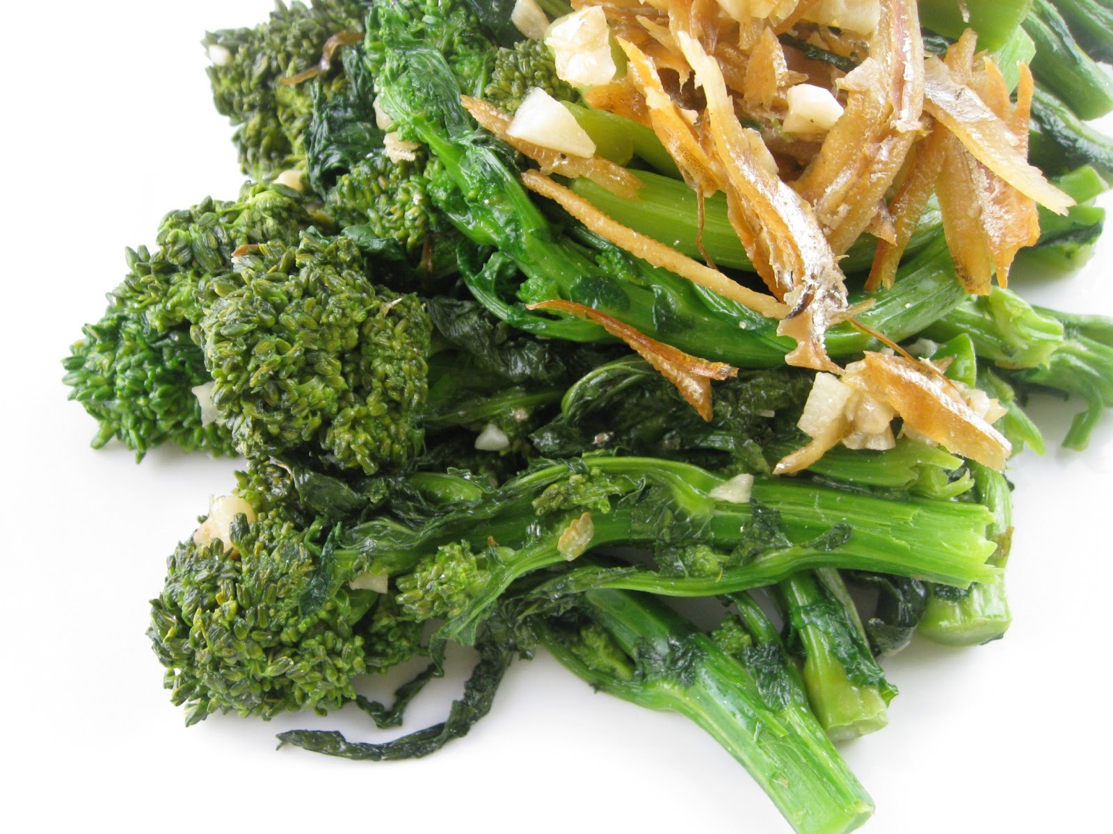 Sauteed Broccoli Rabe with Garlic and Anchovies Beachloverkitchen