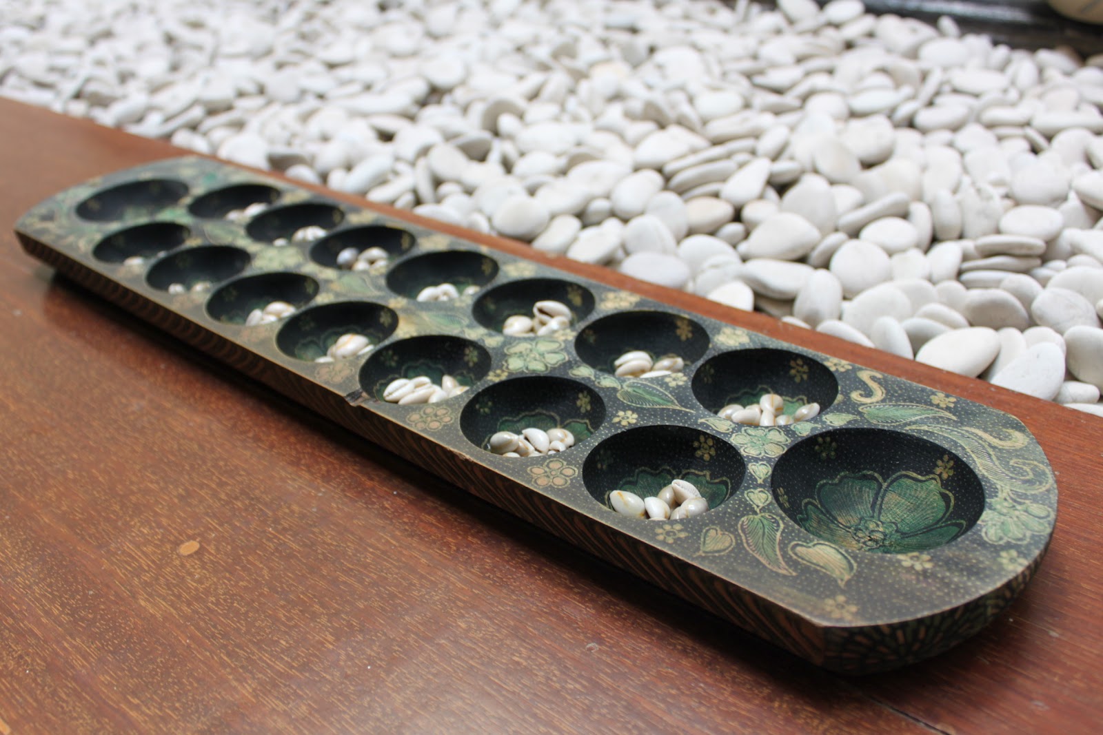 Encyclopedia Indonesian's traditional games Congklak