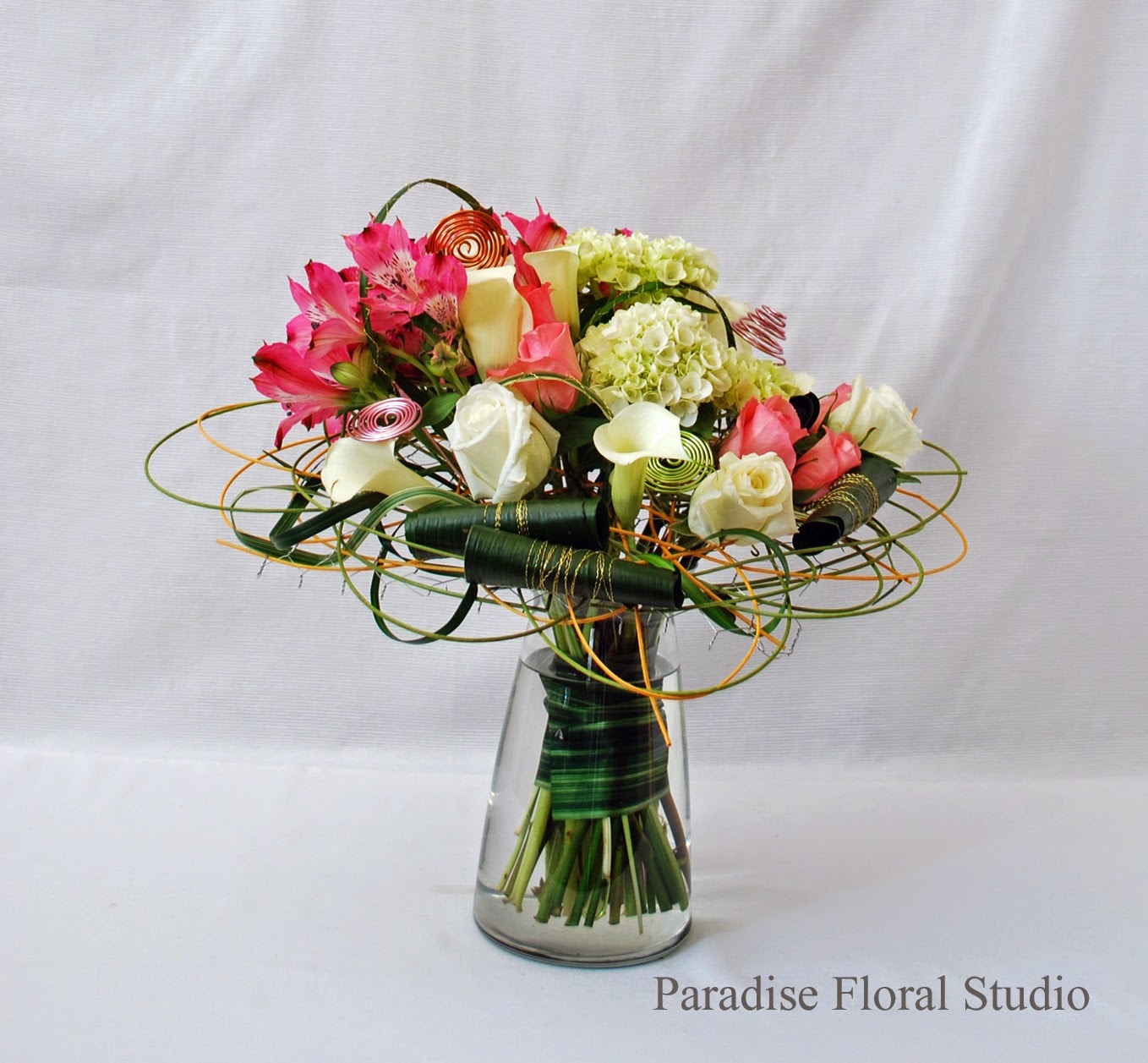 PARADISE FLORAL STUDIO Handtied Bouquets