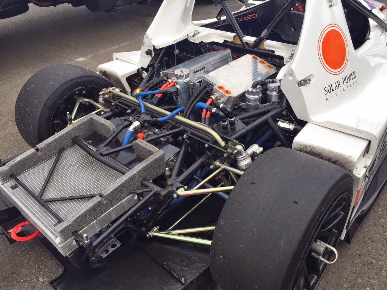 ELMOFO Electric Radical maiden quarter mile pass [VIDEO] Electric