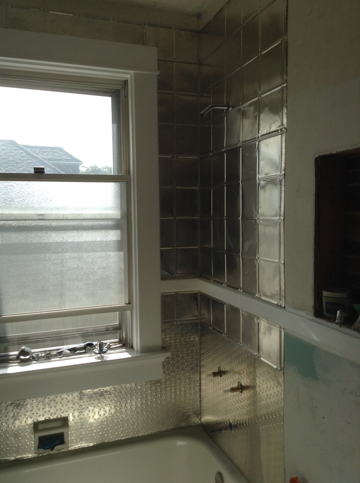 This Old Crack House The Bathroom Make Overs