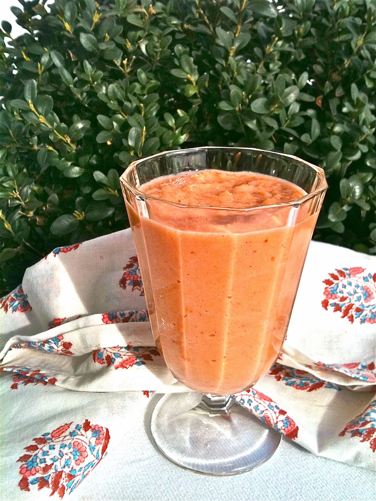 Passionately Raw! : Spicy Raw Carrot Banana Smoothie